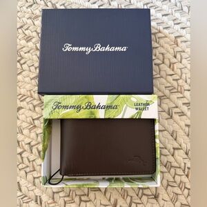 Tommy Bahama Dark Brown Bi-Fold Leather Wallet New In Box